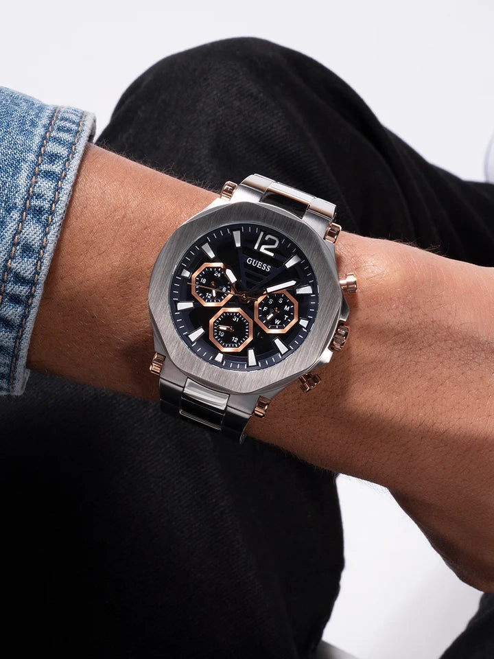 GUESS Mens Silver Tone Multi-function Watch, GW0539G1