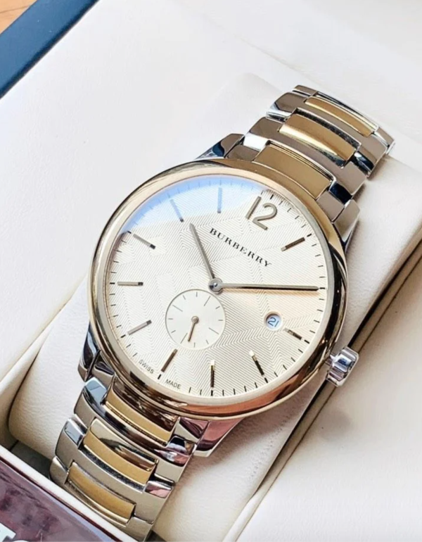 Montre Burberry Pour Homme , BU10011