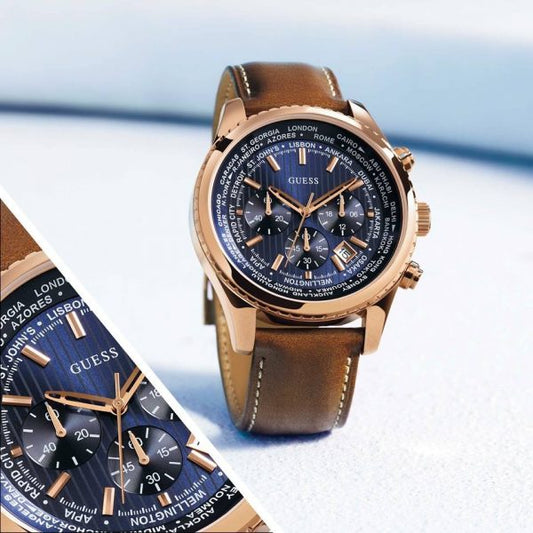 Montre GUESS pour Homme en cuir, W0500G1